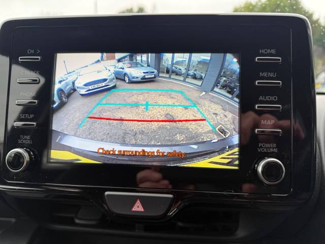 2022 Toyota Yaris 1.5 Hybrid Icon 5dr CVT - APPLE CAR PLAY - REAR CAMERA - 1 OWNER - FTSH