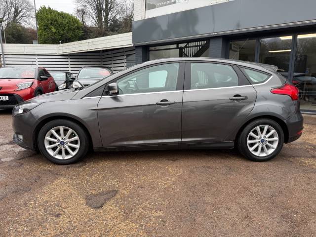 2015 Ford Focus 1.0 EcoBoost Titanium 5dr - SAT NAV- REAR SENSORS -