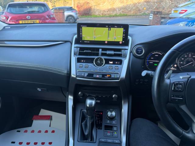 2020 Lexus Nx 300h 2.5 Takumi 5dr CVT -PAN ROOF - FLSH - H/LEATHER - CAR PLAY - R/CAMERA