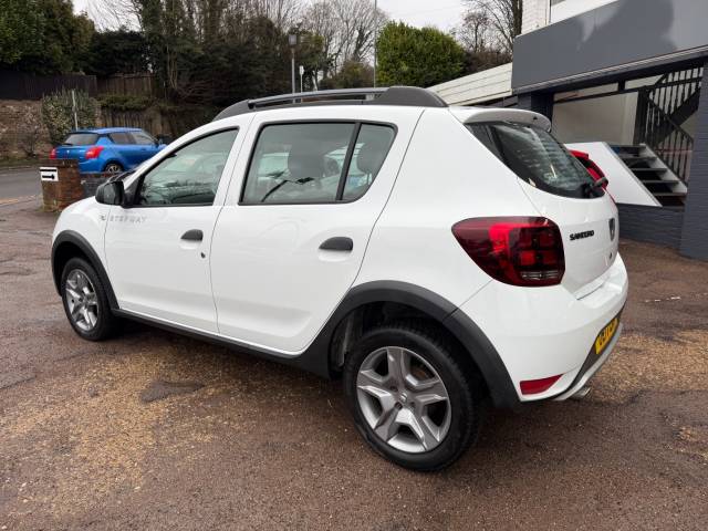 2017 Dacia Sandero Stepway 0.9 TCe Ambiance 5dr - 1 OWNER - FSH -