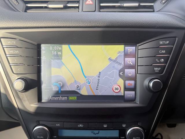 2015 Toyota Avensis 2.0D Excel 5dr - FTSH - SUNROOF - H/SEATS -