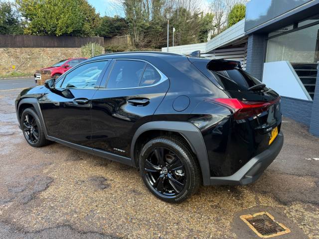2021 Lexus Ux 250h 2.0 5dr CVT Premium Sport Edition - HEATED LEATHER - PARKING SENSORS