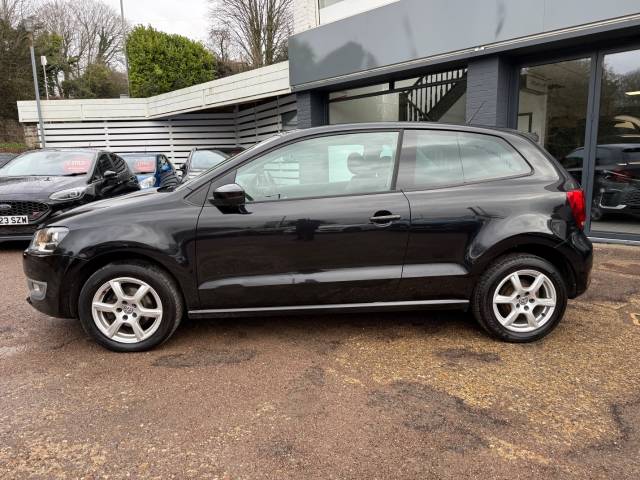 2010 Volkswagen Polo 1.2 70 Moda 3dr [AC] - SERVICES HISTORY - ALLOYS -