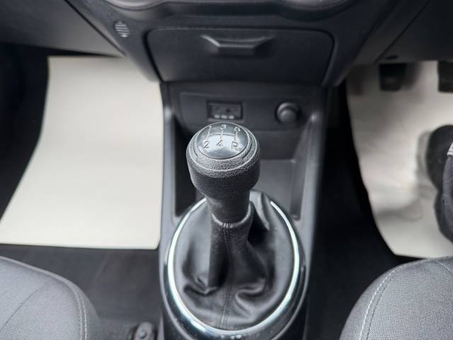 2011 Hyundai i20 1.2 Comfort 5dr - FSH - AIR CON - ALLOYS