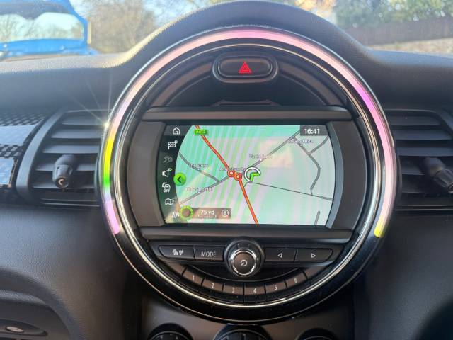 2018 Mini Convertible 2.0 Cooper S II 2dr Auto - CAR PLAY - ONE OWNER - HEATED SEATS