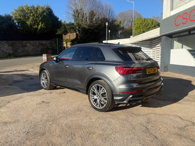 2021 Audi Q3 1.5 35 TFSI Vorsprung 5dr S Tronic - PAN ROOF - SONOS SOUND - CAMERA - LEATHER