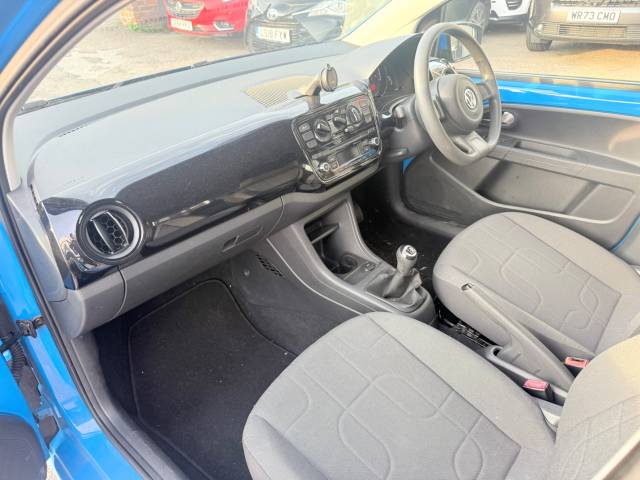 2014 Volkswagen Up 1.0 BlueMotion Tech Move Up 5dr SAT NAV - BLUETOOTH - AIR CON -
