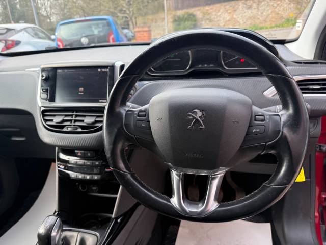 2018 Peugeot 2008 1.2 PureTech 110 Allure 5dr - FSH - CAR PLAY - BLUETOOTH