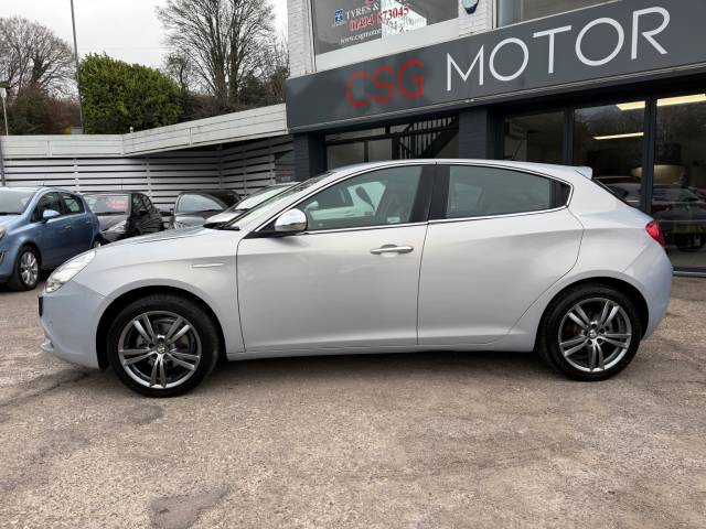 2014 Alfa Romeo Giulietta 1.4 TB Distinctive 5dr - ONE OWNER - FSH -