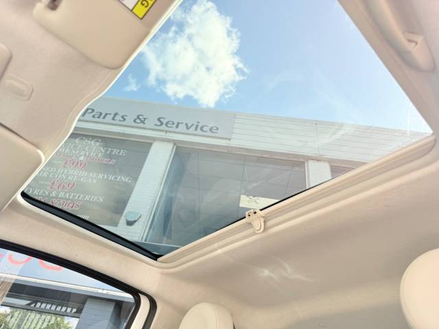 2018 Fiat 500 1.2 Lounge 3dr - FSH - REAR SESNORS- AIR CON