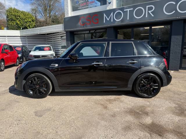 2019 Mini Hatchback 1.5 Cooper Sport II 5dr Auto - PAN ROOF - H/LEATHER - FSH