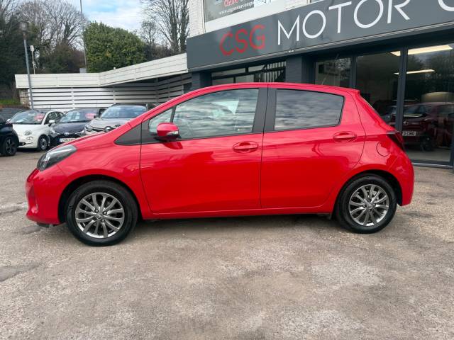 2016 Toyota Yaris 1.33 VVT-i Icon 5dr - AIR CON - ALLOYS - BLUETOOTH
