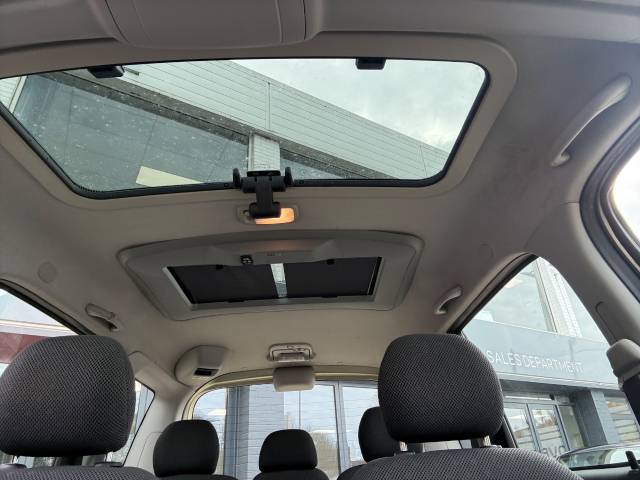 2005 Toyota Yaris Verso 1.3 VVTi T3 5dr Auto - LAST OWNER 10 YEARS