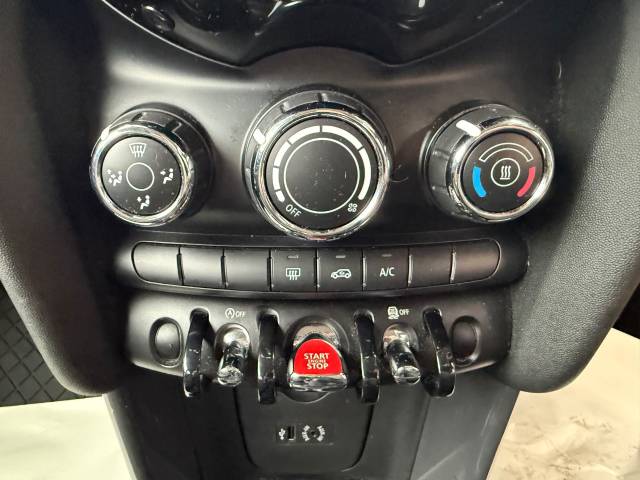 2016 Mini Hatchback 1.5 Cooper 3dr - AIR CON - ALLOYS -