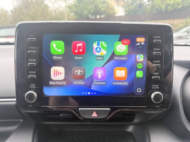 2021 Toyota Yaris 1.5 Hybrid Design 5dr CVT -