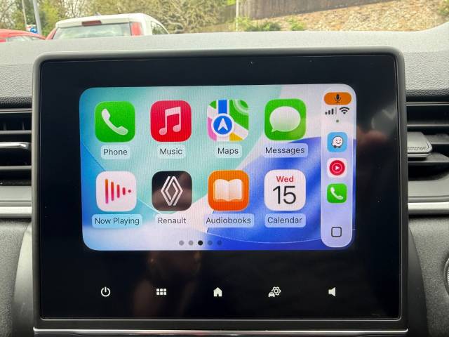 2022 Renault Captur 1.6 E-TECH Hybrid 145 Iconic 5dr Auto -