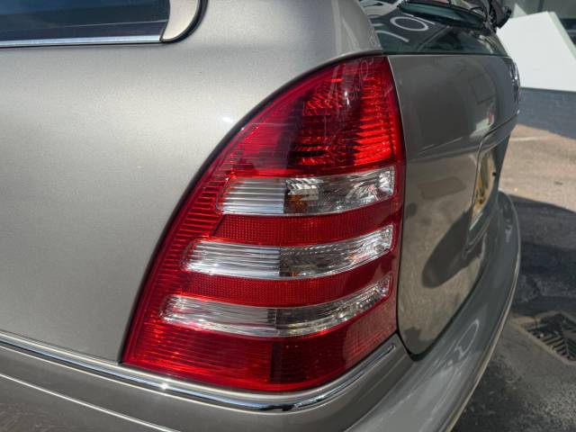 2005 Mercedes-Benz C Class 1.8 C180K Avantgarde SE 5dr Auto -  LEATHER - AIR CON CON - ALLOYS