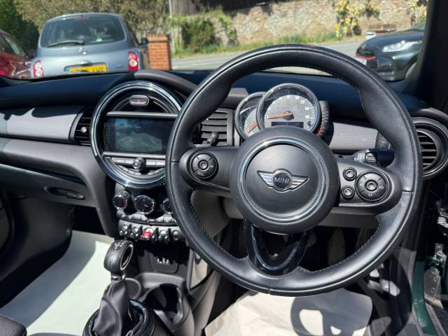 2017 Mini Convertible 1.5 Cooper 2dr Auto - FFSH - HEATED 1/2 LEATHER - R/SENSORS