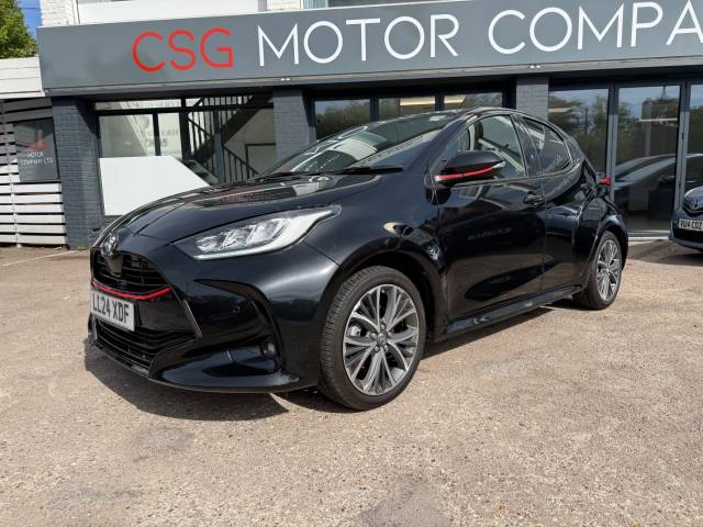 Toyota Yaris 1.5 Hybrid Excel 5dr CVT - PARKING SENSORS - 1/2 LEATHER - E/F MIRRORS Hatchback Petrol / Electric Hybrid Black