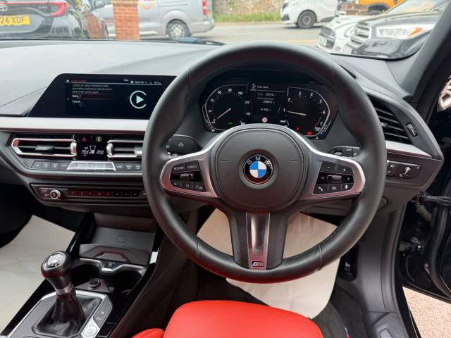 2020 BMW 1 Series 1.5 118i M Sport 5dr - HEAD UP DISPLAY - RED LEATHER - PAARK ASSIST