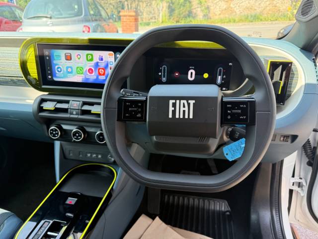 2026 Fiat Grande Panda 1.2 Hybrid 48V 110 Pop 5dr eDCT-6- APPLE CAR PLAY-AIR CON