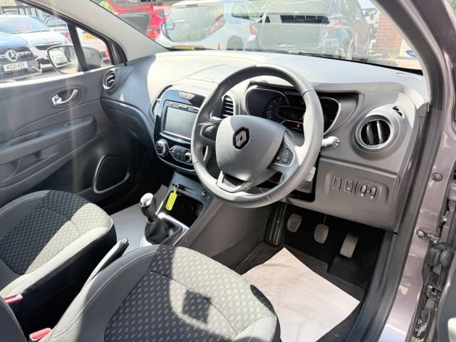2018 Renault Captur 1.5 dCi 90 Dynamique Nav 5dr - FSH - PARKING SESNORS