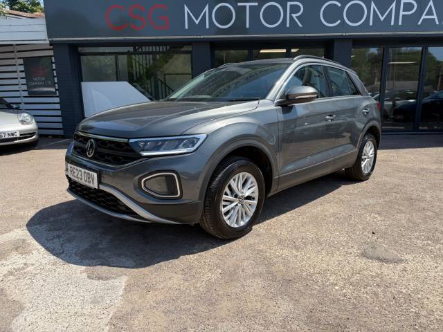 Volkswagen T-Roc 1.5 TSI Life 5dr DSG - APPLE CAR PLAY/ANDROID AUTO - PARING SENSORS - E/F/MIRRORS Hatchback Petrol Grey