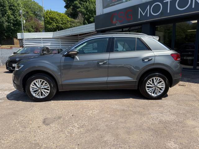 2023 Volkswagen T-Roc 1.5 TSI Life 5dr DSG - APPLE CAR PLAY/ANDROID AUTO - PARING SENSORS - E/F/MIRRORS