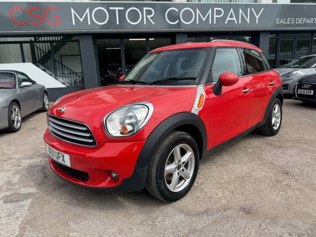 Mini Countryman 1.6 Cooper 5dr Auto -SUNROOF-  AIR CON - BLUETOOTH - REAR SENSORS Hatchback Petrol Red