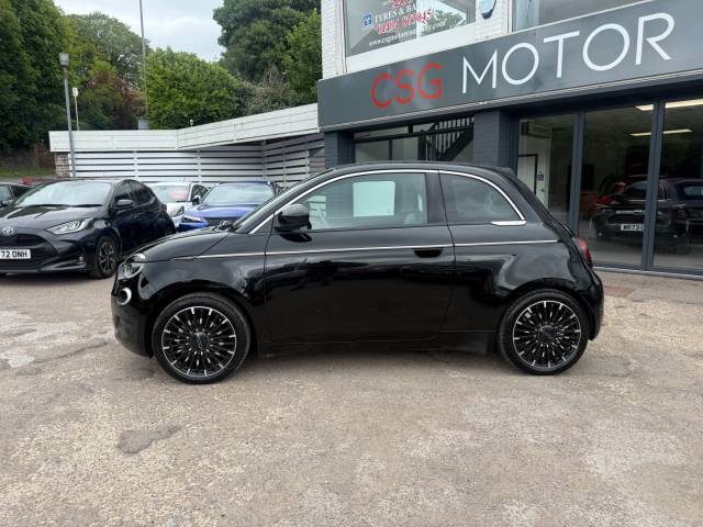 2024 Fiat 500e C 0.0 87kW 42kWh 2dr Auto La Prima - HEATED LEATHER -  FRONT AND REAR SENSORS