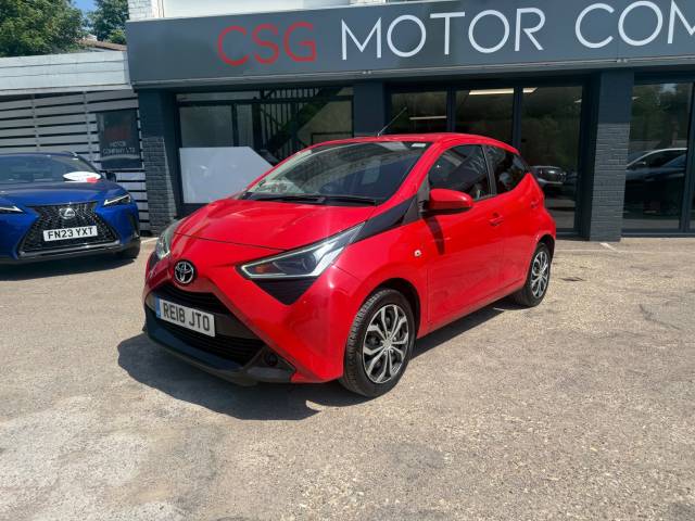 Toyota Aygo 1.0 VVT-i X-Play 5dr - FTSH -BLUETOOTH - AIR CON Hatchback Petrol Red