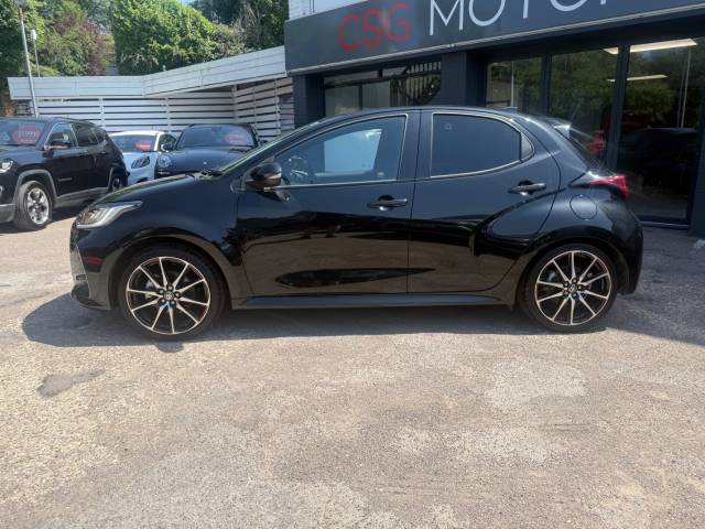 2024 Toyota Yaris 1.5 Hybrid GR Sport 5dr CVT - 1 OWNER - FRONT AND REAR PARKING SESNORS - FTSH