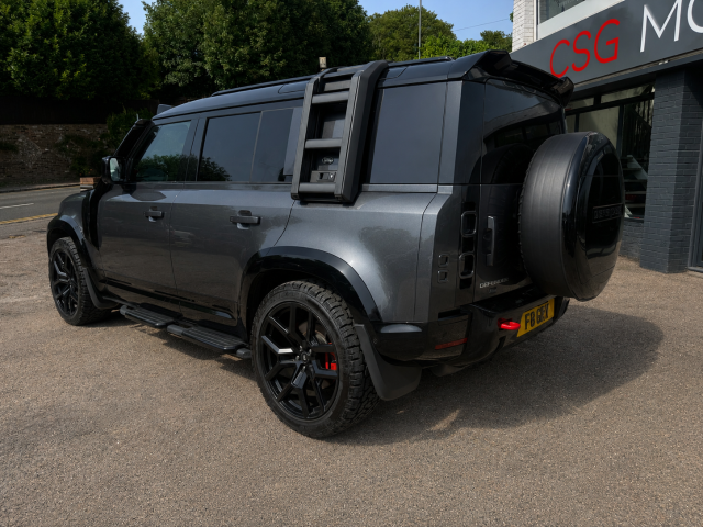 2021 Land Rover Defender 3.0 P400 X 110 5dr Auto - SUNROOF - BODY STYLING  - LAND ROVER WARRANTY