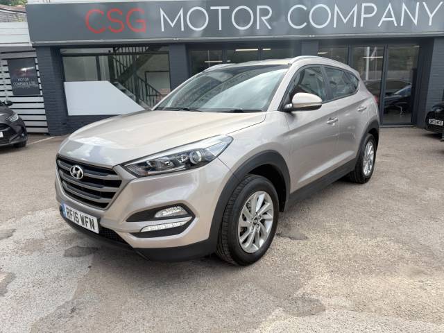 Hyundai TUCSON 1.7 CRDi Blue Drive SE Nav 5dr 2WD - 1 OWNER - FFSH - Estate Diesel Beige