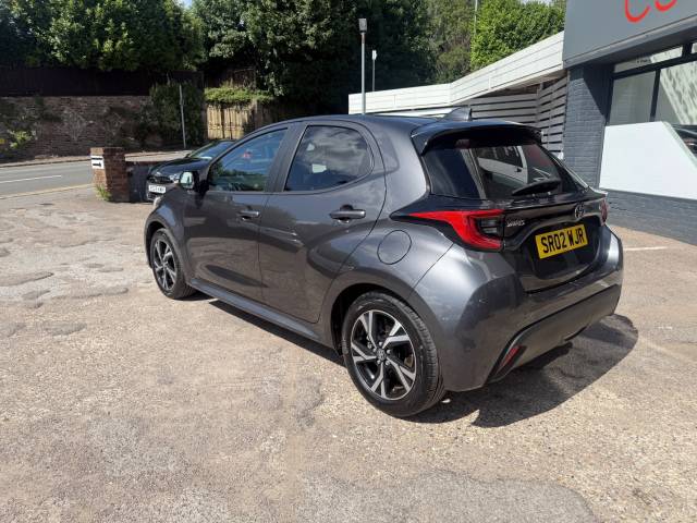 2024 Toyota Yaris 1.5 Hybrid Design 5dr CVT - FTSH - 1 OWNER - CAR PLAY - CLIMATE