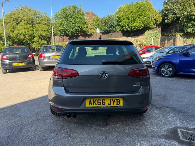 2016 Volkswagen Golf 1.4 TSI 150 GT Edition 5dr - FSH - PAN ROO F-  NAV - PARKING SENSORS