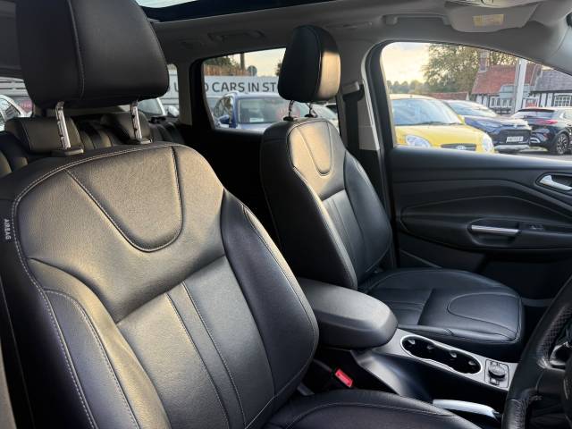 2015 Ford Kuga 1.5 EcoBoost 182 Titanium X Sport 5dr Auto -  PAN ROOF - R/CAMERA- HEATED LEATHER