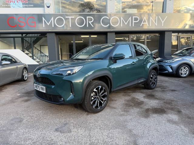 Toyota Yaris Cross 1.5 Hybrid Design 5dr CVT - APPLE CAR PLAY - REAR CAMERA - BLUETOOTH Hatchback Petrol / Electric Hybrid Green