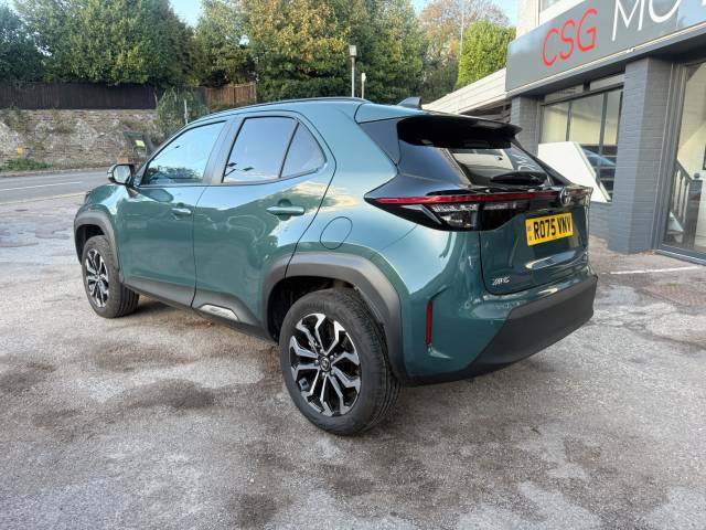 2025 Toyota Yaris Cross 1.5 Hybrid Design 5dr CVT - APPLE CAR PLAY - REAR CAMERA - BLUETOOTH